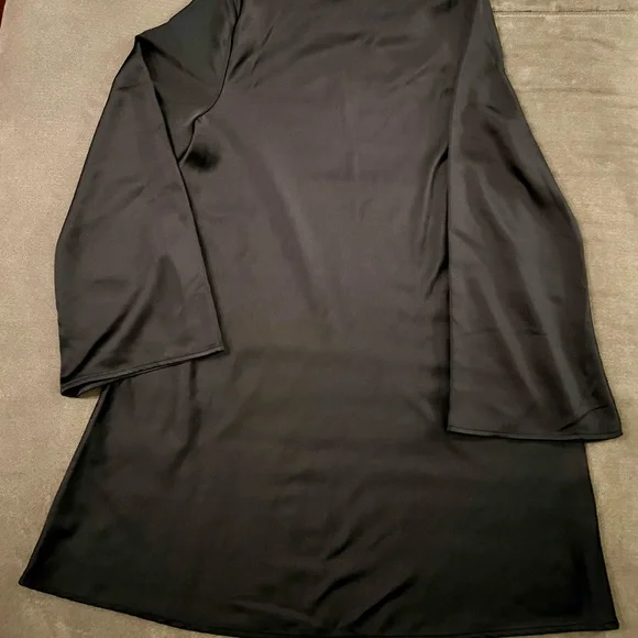 The Occasion by Old Navy - Chic Long Sleeve Navy Dress - Picture 9 of 9